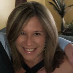 Meet your Posher, Monica